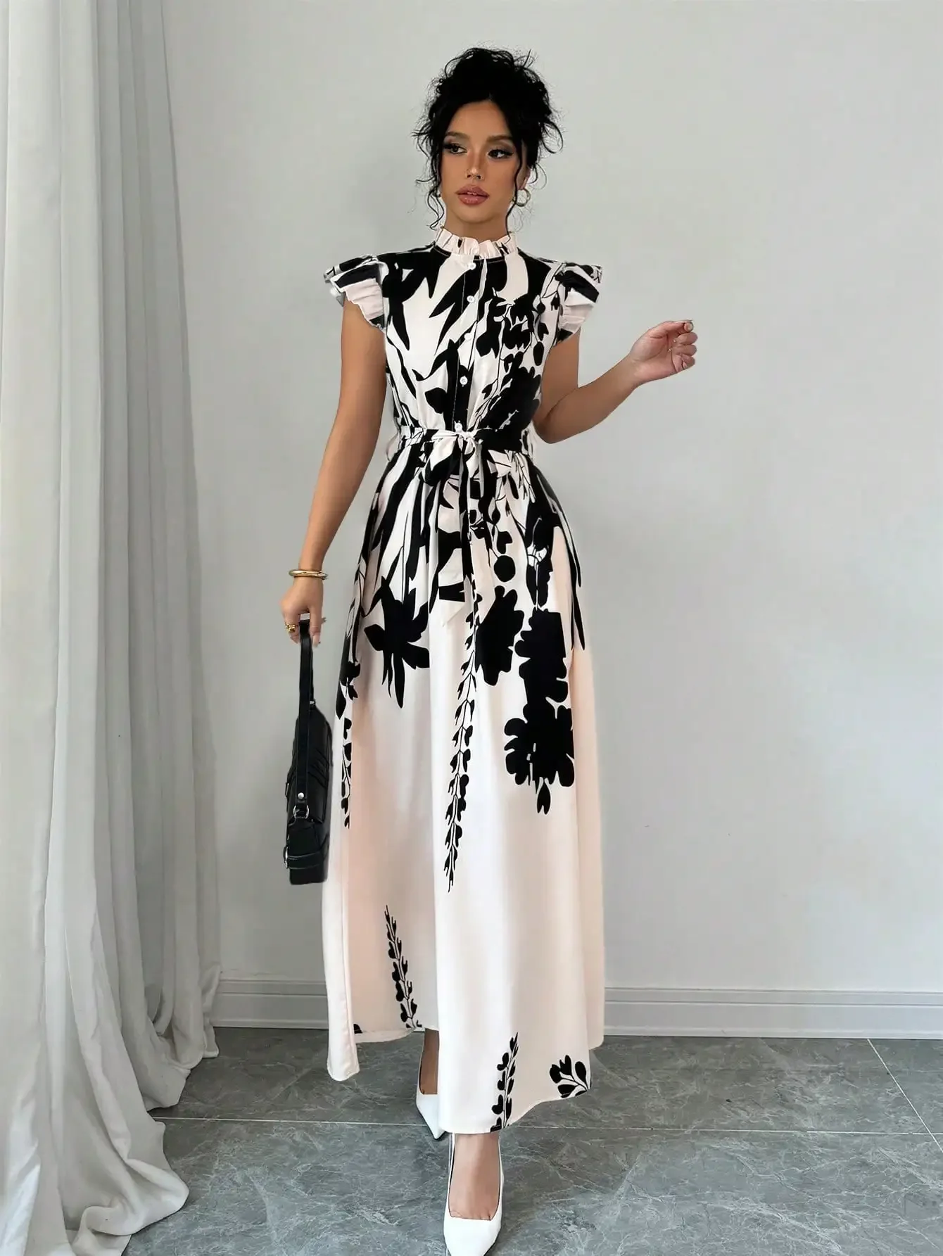 Women's elegant black and white dress, suitable for work, dates and vacations - Image 4